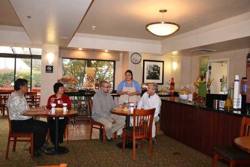 Hampton Inn Portland Airport Luaran gambar